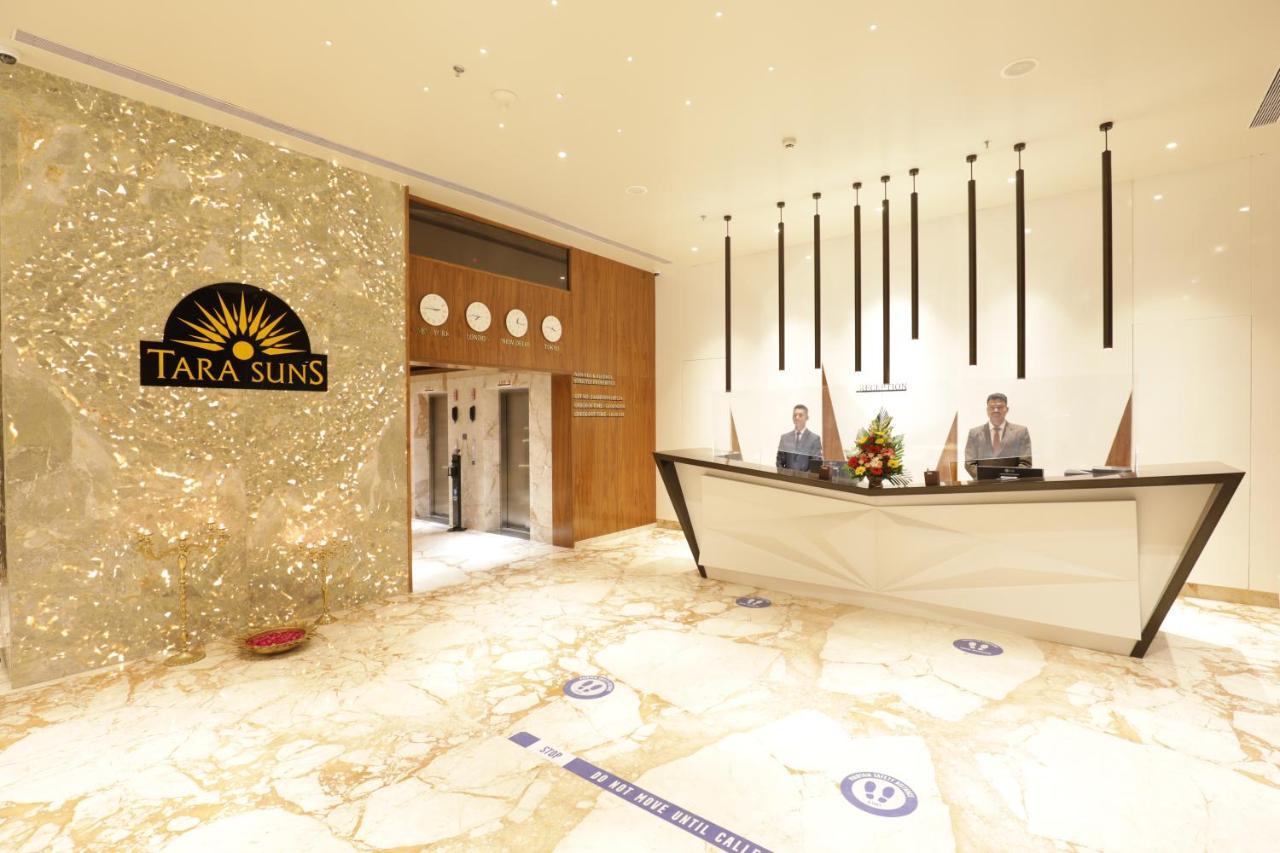 Tara Suns Hotell Vadodara Eksteriør bilde